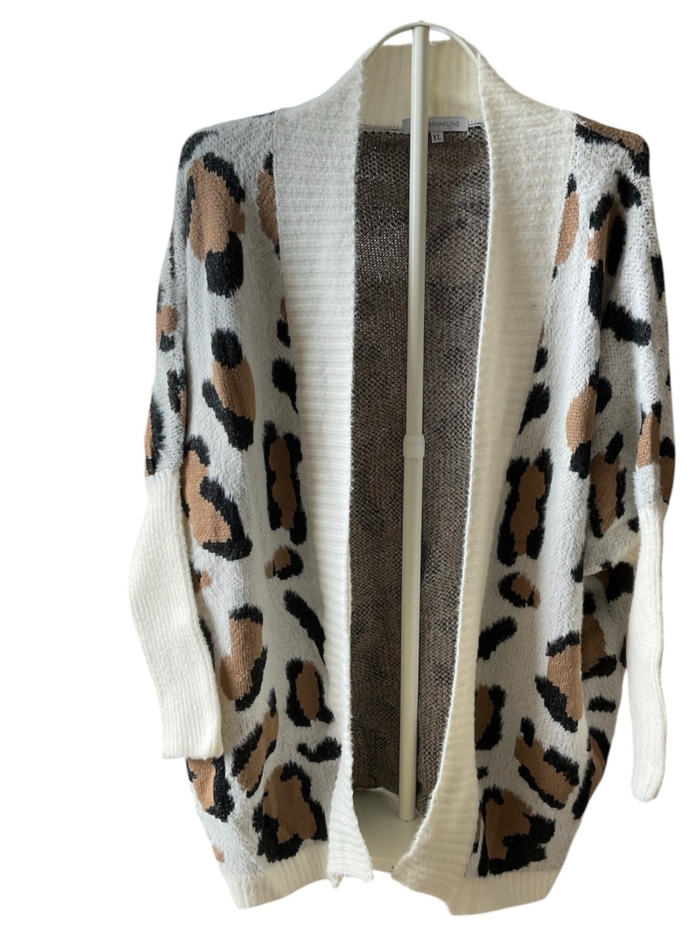 Leopard Pattern Fuzzy Cardigan - Picture 3 of 7
